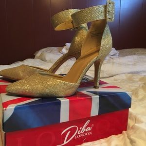 Gold Pointed Toe Ankle Strap Heels